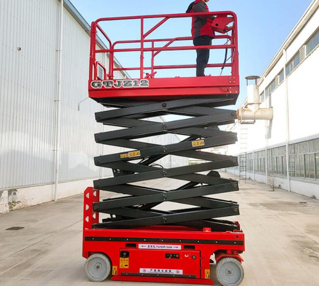 芦溪自行走移动式升降机